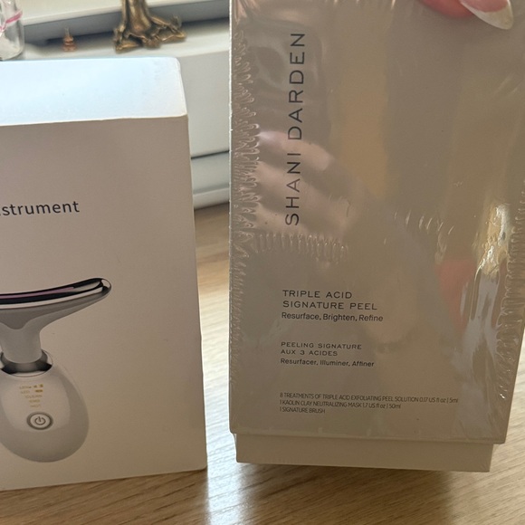 Intense Pulsed Light Wrinkles Reducing Instrument - Picture 2 of 4